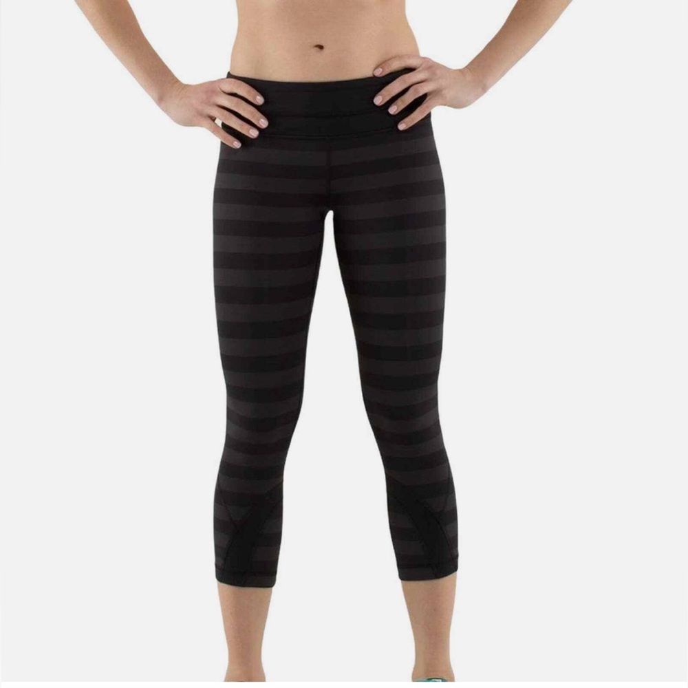 Lululemon Run: Inspire Crop II leggings in the Micro Macro Stripe Black Soot 6